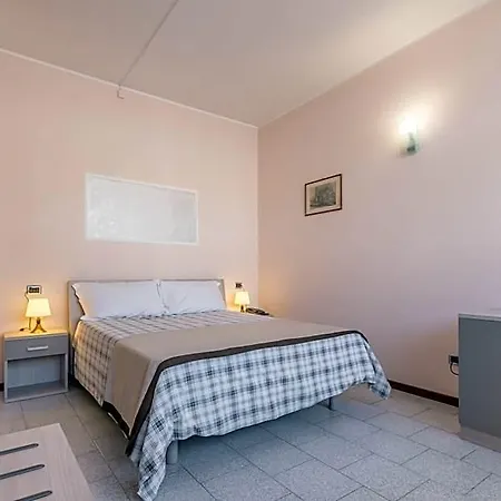 Hotel Maris